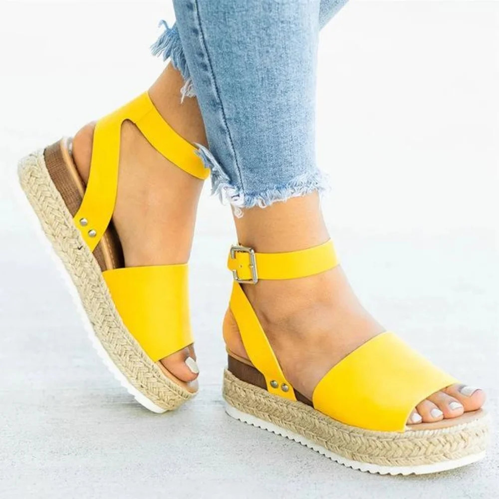 Forever Women's Fashion Casual Open Toe Flat Platform Sandal Shoes Size 8.5